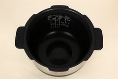 Nồi cơm áp suất cao tần Cuckoo 1.08 lít CRP-LHTR0609F/BKSIVNCV