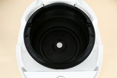 Nồi cơm áp suất cao tần Cuckoo 1.08 lít CRP-LHTR0609F/WHSIVNCV