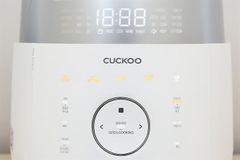 Nồi cơm áp suất cao tần Cuckoo 1.08 lít CRP-LHTR0609F/WHSIVNCV