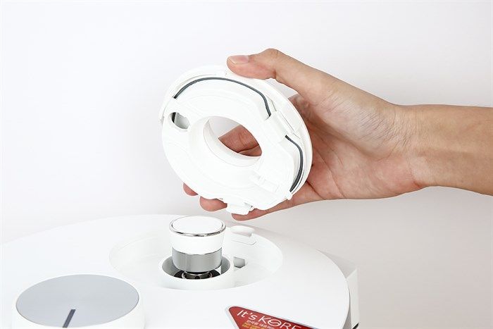 Nồi cơm áp suất cao tần Cuckoo 1.08 lít CRP-LHTR0609F/WHSIVNCV