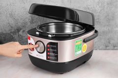 Nồi cơm cao tần Toshiba 1.8 lít RC-18IX1PV