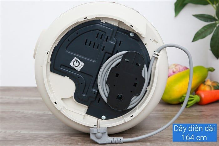 Nồi cơm nắp gài Cuckoo 2.5 lít CR-1413