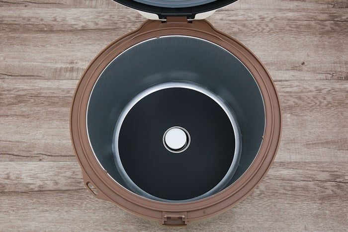 Nồi cơm nắp gài Cuckoo 2.5 lít CR-1413