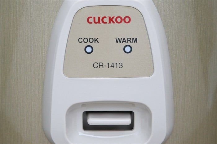 Nồi cơm nắp gài Cuckoo 2.5 lít CR-1413