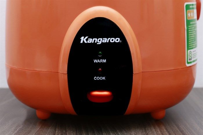 Nồi cơm nắp gài Kangaroo 1.2 lít KG826S