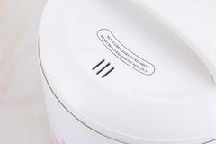Nồi cơm nắp gài Comfee 1.5 lít CR-CM1520(D)