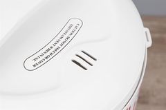 Nồi cơm nắp gài Comfee 1.8 lít CR-CM1820(D)