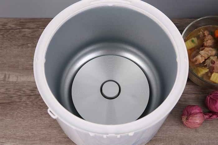 Nồi cơm nắp gài Comfee 2.2 lít CR-CM2220(C)