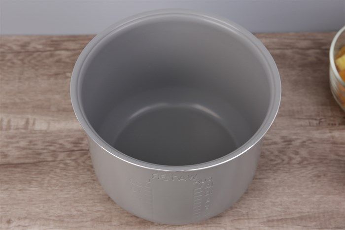Nồi cơm nắp gài Comfee 2.2 lít CR-CM2220(C)