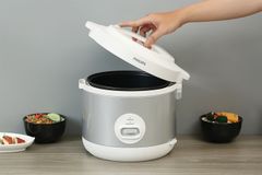 Nồi cơm nắp gài Philips 1.8 lít HD3008/30