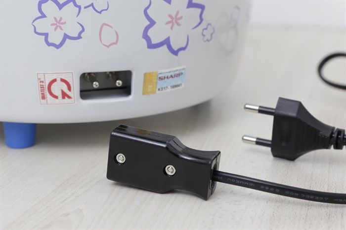Nồi cơm nắp rời Sharp 1.8 lít KSH-D19V