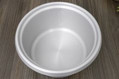 Nồi cơm nắp rời Sharp 2.2 lít KSH-D22V