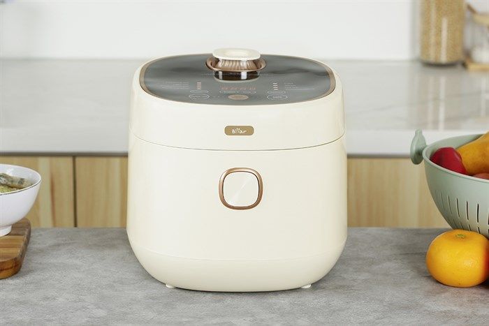Nồi cơm điện tử Bear 1 lít DFB-C30D1