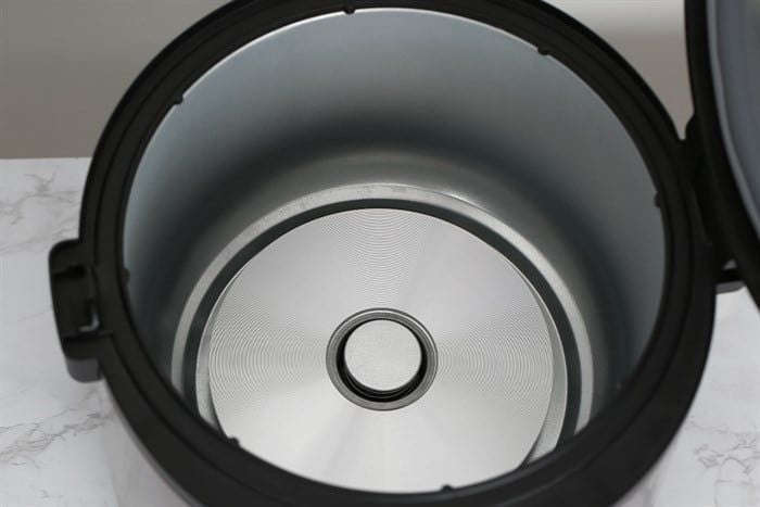 Nồi cơm điện tử Kangaroo 1.8 lít KG18DR6