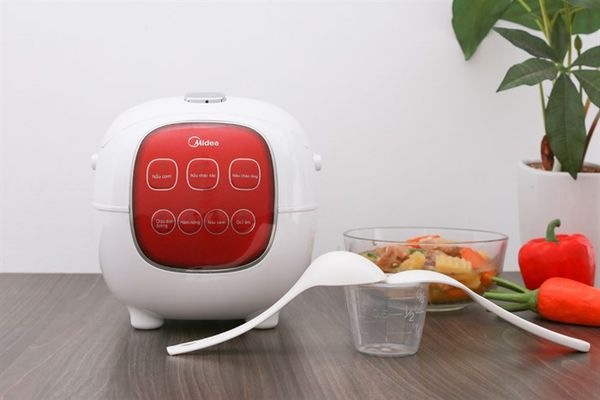 Nồi cơm điện tử Midea 0.6 lít MB-FS1617