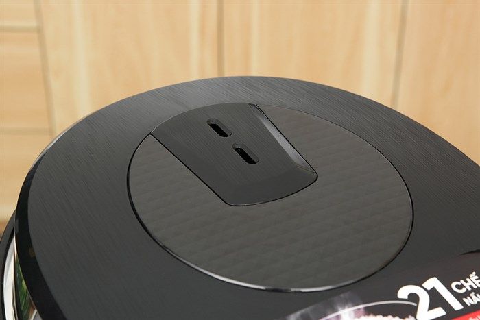 Nồi cơm điện tử Sunhouse 1.8 lít SHD8911