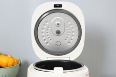 Nồi cơm điện tử Tefal 0.7 lít RK515168