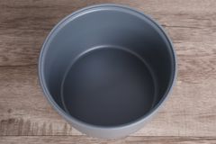 Nồi cơm nắp gài Happycook 1.2 lít HC-120