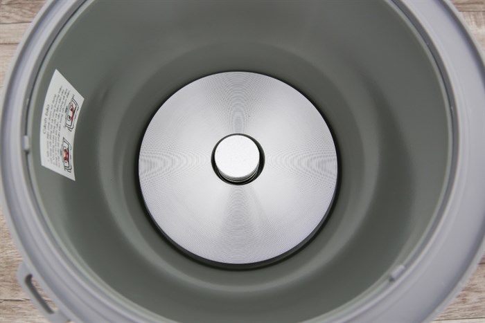 Nồi cơm nắp gài Happycook 1.8 lít HCJ-1822