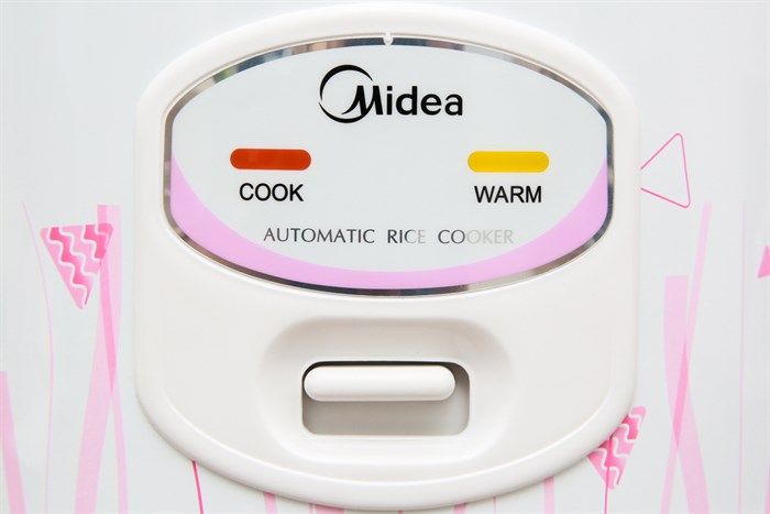 Nồi cơm nắp gài Midea 1.5 lít MR-CM1533