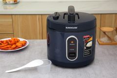 Nồi cơm nắp gài Sunhouse 1.8 lít SHD8632