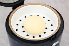 Nồi cơm nắp gài Sunhouse 1.8 lít SHD8632