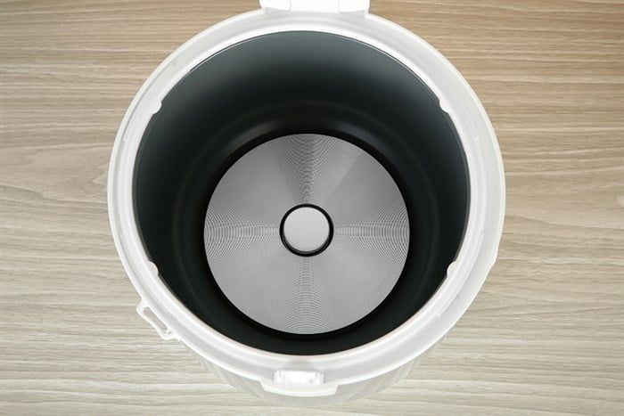 Nồi cơm nắp gài Panasonic 1.8 lít SR-MVN18LRAX