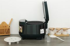 Nồi cơm điện tử Philips 1.8 lít HD4518/62