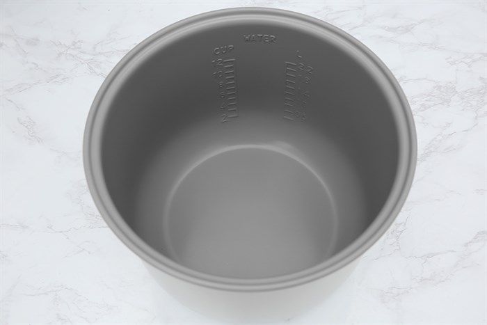 Nồi cơm nắp gài Sharp 2.2 lít KS-223TJV-CH