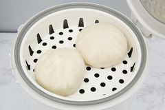 Nồi cơm nắp gài Sharp 2.2 lít KS-223TJV-CH