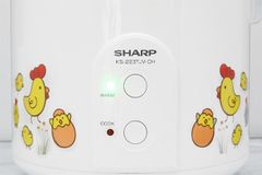Nồi cơm nắp gài Sharp 2.2 lít KS-223TJV-CH