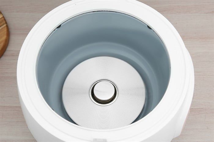 Nồi cơm nắp gài Sunhouse 1.2 lít SHD8217W