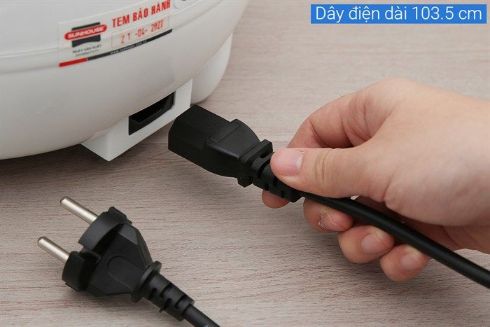 Nồi cơm nắp gài Sunhouse 1.2 lít SHD8217W