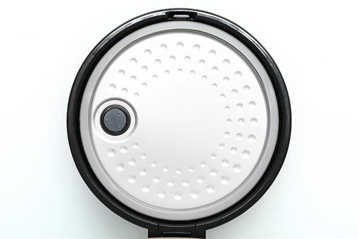 Nồi cơm nắp gài Sunhouse 1.8 lít SHD8630