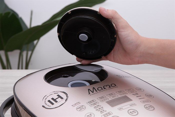 Nồi cơm cao tần Sunhouse Mama 1.5 lít SHD8955
