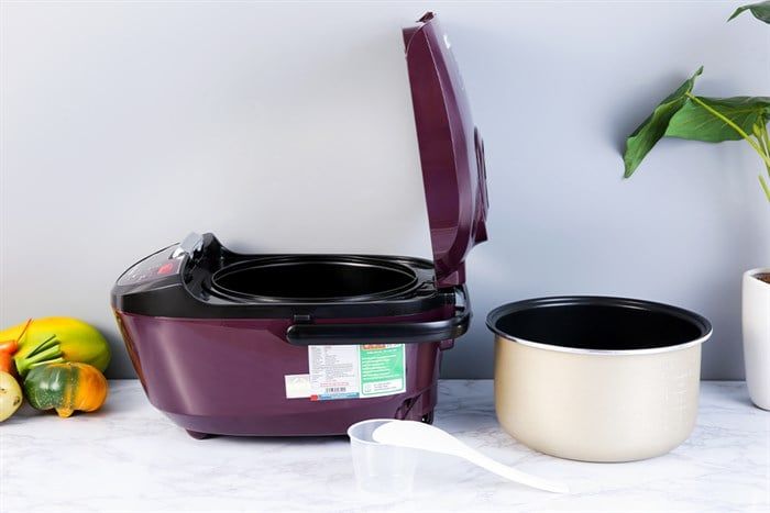 Nồi cơm điện tử Sunhouse 1.8 lít SHD8909
