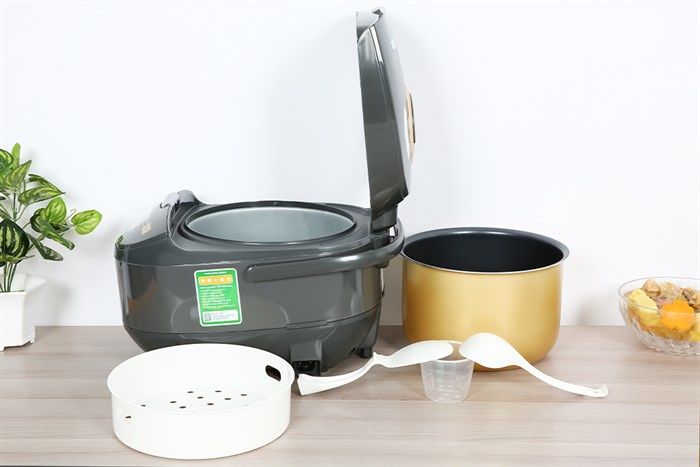 Nồi cơm điện tử Electrolux 1.8 lít E7RC1-650K