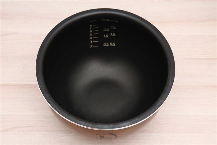 Nồi cơm điện tử BlueStone 1.5 lít RCB-5949