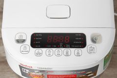 Nồi cơm cao tần Tefal 1.5 lít RK808168