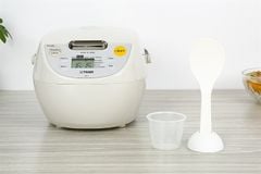Nồi cơm điện tử Tiger 1 lít JBV-S10W