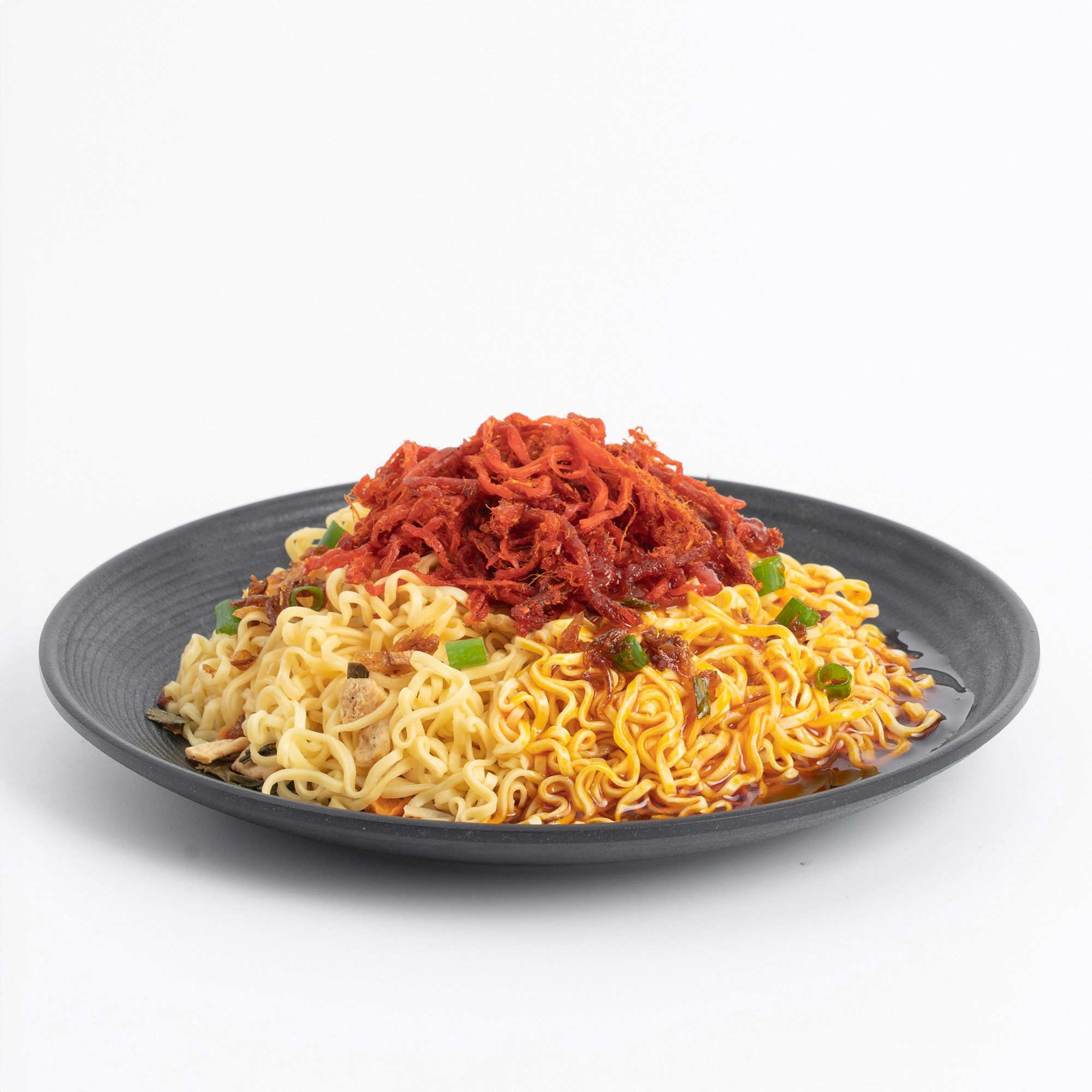  Mì ăn liền Chin Chin - Mì xào bò khô cay - 90g - 1 gói 