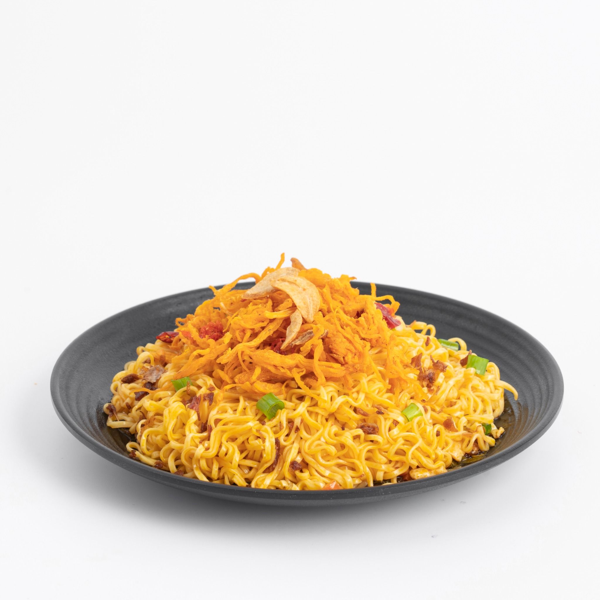  Mì ăn liền Chin Chin - Mì xào gà cháy tỏi ớt - 90g - 1 gói 