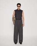  BLACK SLEEVELESS SHIRT 
