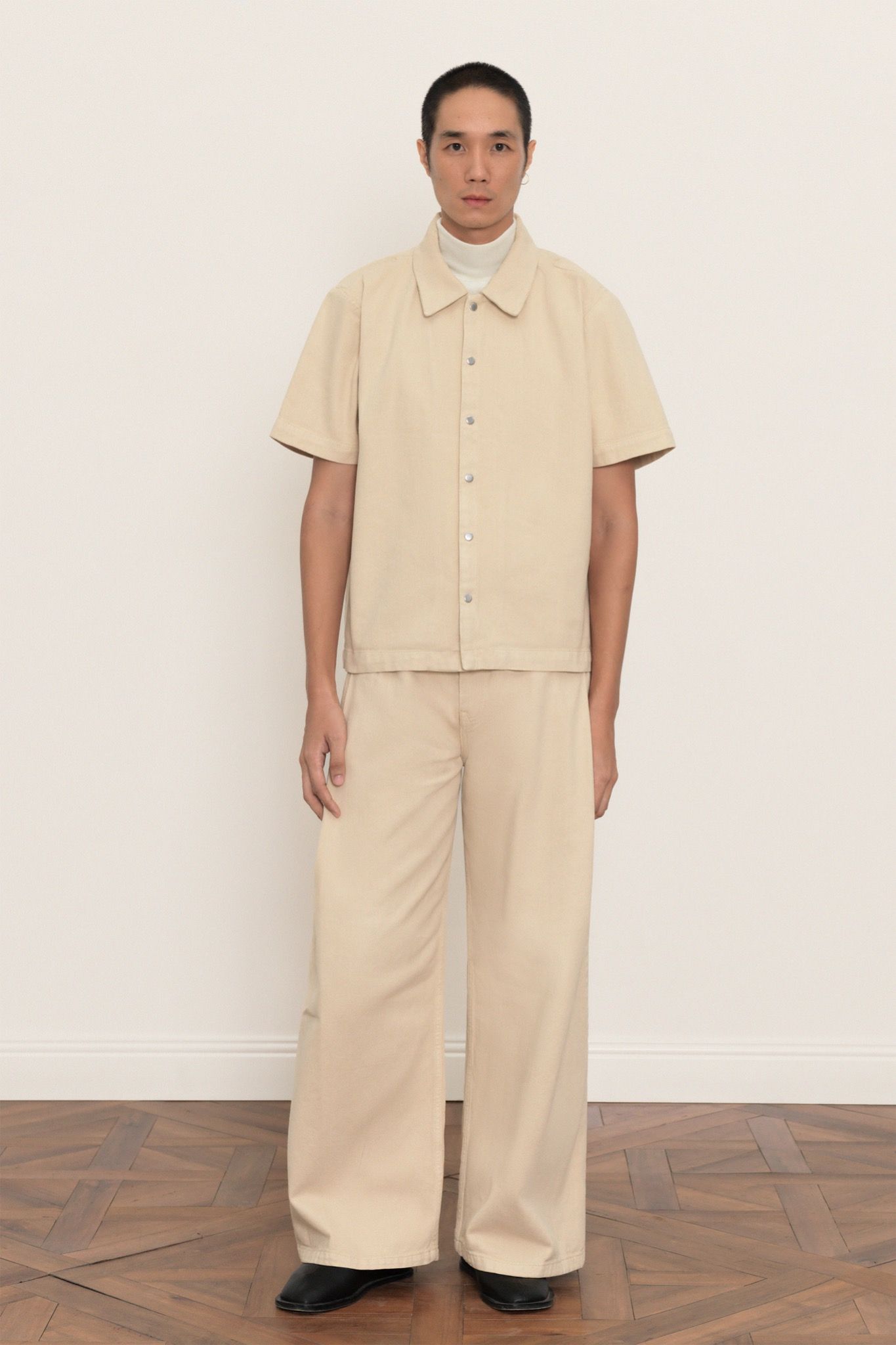  CREAM DENIM NECKLINE SHIRT 