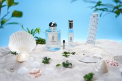 Nước hoa LAPARI THE JOURNEY OF SCENT MARINA EDP dạng xịt cao cấp mang phong cách mạnh mẽ, hiện đại