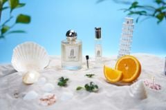 Nước hoa LAPARI THE JOURNEY OF SCENT CAMILA EDP dạng xịt sang trọng, tạo cảm giác tươi sáng tràn đầy năng lượng