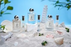Nước hoa LAPARI THE JOURNEY OF SCENT CAMILA EDP dạng xịt sang trọng, tạo cảm giác tươi sáng tràn đầy năng lượng