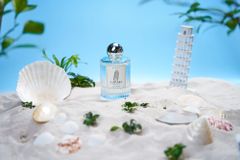 Nước hoa LAPARI THE JOURNEY OF SCENT MARINA EDP dạng xịt cao cấp mang phong cách mạnh mẽ, hiện đại