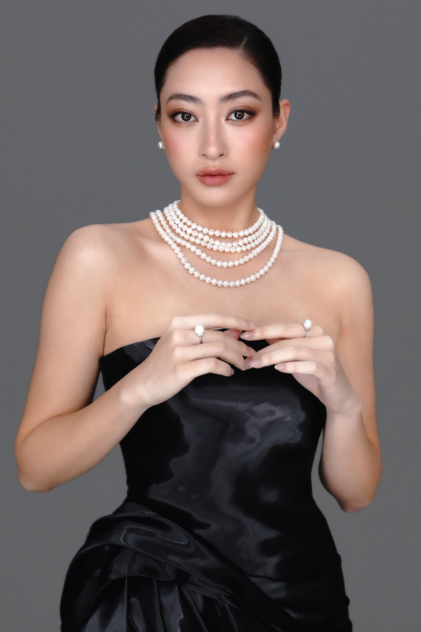  BST TIMELESS ELEGANCE 6 