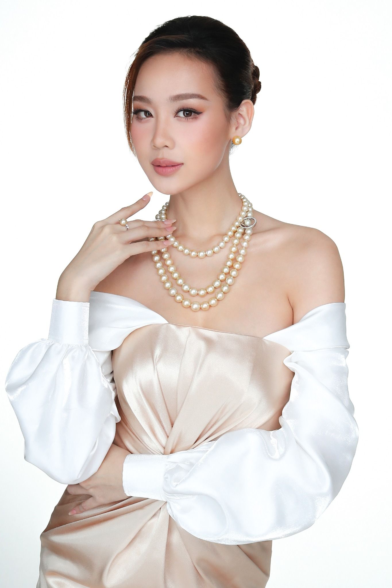  BST TIMELESS ELEGANCE 4 